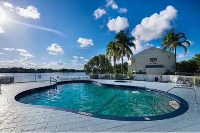 3429 NW 44th St #205, Oakland Park, FL 33309 - Photo 9