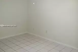 4725 NW 7th St, Miami, FL 33126 - Photo 3