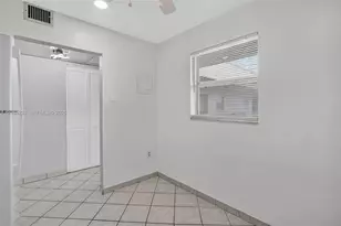 1820 SW 81st Ave, North Lauderdale, FL 33068 - Photo 9