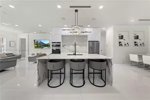 2133 SW 118th Ave, Miramar, FL 33025 - Photo 11