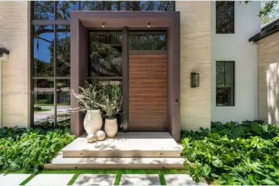 418 Castania Ave, Coral Gables, FL 33146 - Photo 3