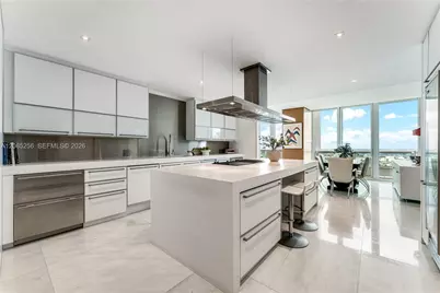 1643 Brickell Ave #PH4901, Miami, FL 33129 - Photo 9