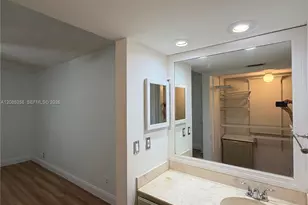 1712 NW 81st Way, Plantation, FL 33322 - Photo 13