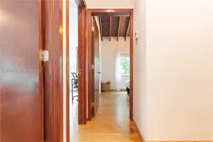521 NE 68th St, Miami, FL 33138 - Photo 37