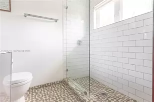 521 NE 68th St, Miami, FL 33138 - Photo 49