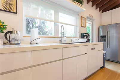 521 NE 68th St #1, Miami, FL 33138 - Photo 21
