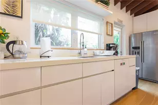 521 NE 68th St, Miami, FL 33138 - Photo 21