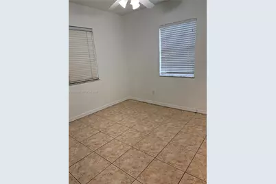 931 SW 6th Ave #931, Miami, FL 33130 - Photo 13