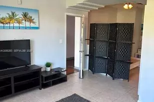 1525 Meridian Ave, Miami Beach, FL 33139 - Photo 5