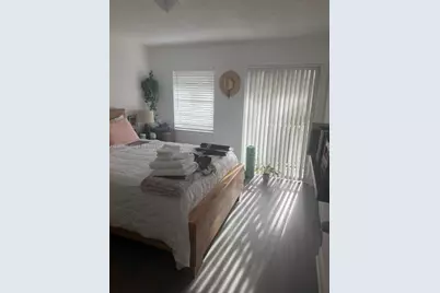 42 W 7th St #202, Hialeah, FL 33010 - Photo 17
