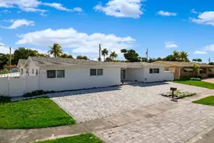 1950 NE 208th Terrace, Miami, FL 33179 - Photo 5