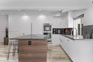 1950 NE 208th Terrace, Miami, FL 33179 - Photo 17