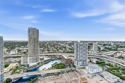 92 SW 3rd St #4407, Miami, FL 33130 - Photo 21