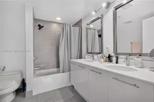 92 SW 3rd St, Miami, FL 33130 - Photo 17