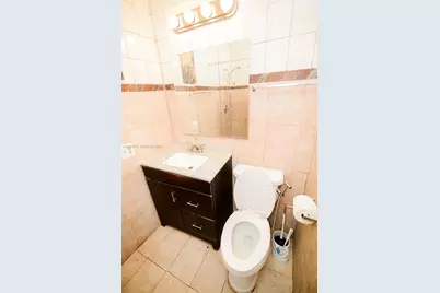 298 NW 104th St, Miami, FL 33150 - Photo 23