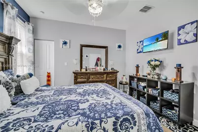 5104 NW 47th St, Tamarac, FL 33319 - Photo 11
