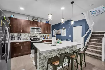 5104 NW 47th St, Tamarac, FL 33319 - Photo 15