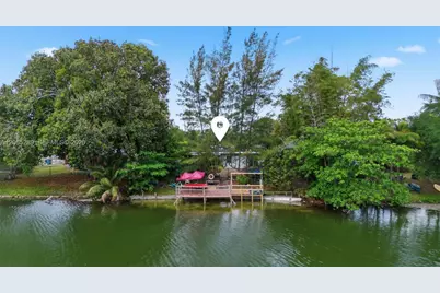 4621 SW 31st Dr, West Park, FL 33023 - Photo 17