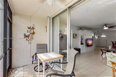 691 S Hollybrook Dr #26-105, Pembroke Pines, FL 33025 - Photo 13