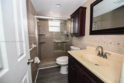 8305 Crespi Blvd #4D, Miami Beach, FL 33141 - Photo 19