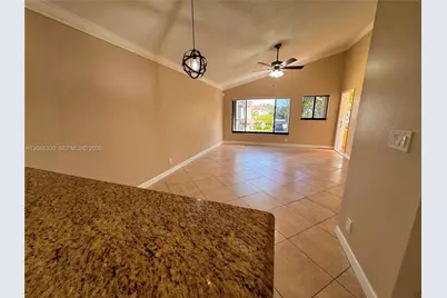 211 SW 95th Ter #202, Pembroke Pines, FL 33025 - Photo 3