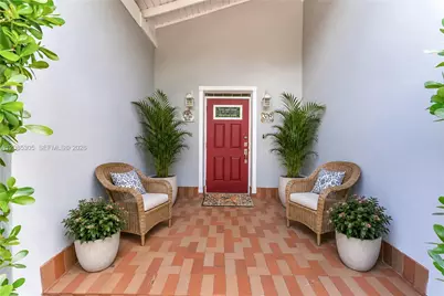 3719 Sheridan Ave, Miami Beach, FL 33140 - Photo 7