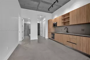 91 NW 27th St, Miami, FL 33127 - Photo 11