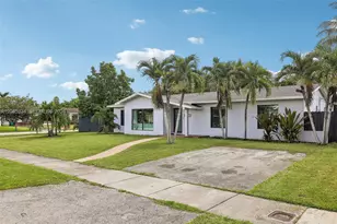 10451 SW 125th Ave, Miami, FL 33186 - Photo 13