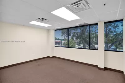 2870 Stirling Rd, Hollywood, FL 33020 - Photo 17