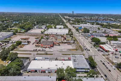 2870 Stirling Rd, Hollywood, FL 33020 - Photo 11