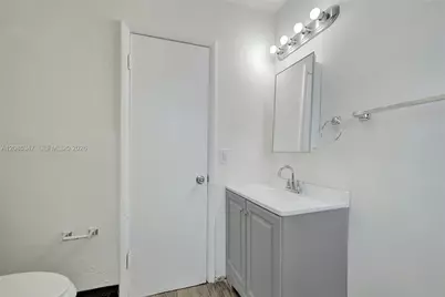 3751 NW 25th St, Lauderdale Lakes, FL 33311 - Photo 27