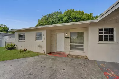 3751 NW 25th St, Lauderdale Lakes, FL 33311 - Photo 39