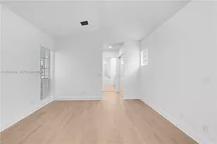 1525 Seabay Rd, Weston, FL 33326 - Photo 21