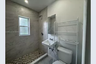 1320 NW 87th St, Miami, FL 33147 - Photo 9