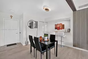 9735 Fontainebleau Blvd, Miami, FL 33172 - Photo 3