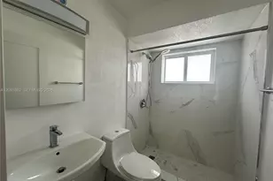 913 NE 17th St, Fort Lauderdale, FL 33305 - Photo 13