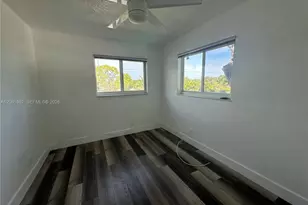 913 NE 17th St, Fort Lauderdale, FL 33305 - Photo 15
