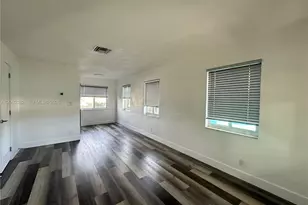 913 NE 17th St, Fort Lauderdale, FL 33305 - Photo 5