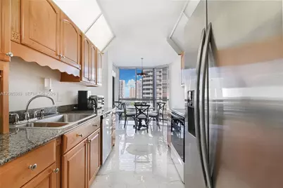 1000 W Island Blvd #1404, Aventura, FL 33160 - Photo 11