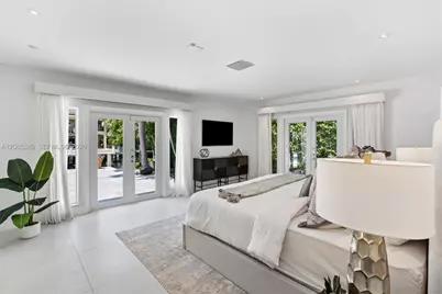 3061 NE 39th St, Fort Lauderdale, FL 33308 - Photo 17