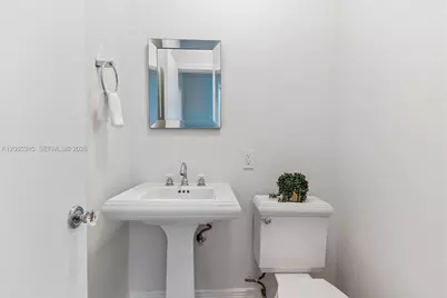 3061 NE 39th St, Fort Lauderdale, FL 33308 - Photo 15