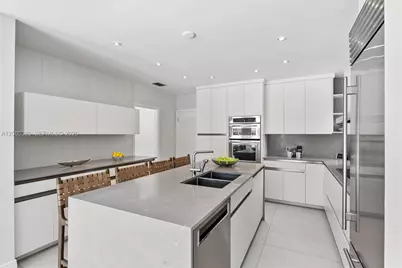 3061 NE 39th St, Fort Lauderdale, FL 33308 - Photo 7