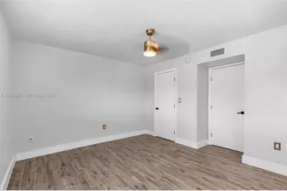 465 Swallow Dr #10, Miami Springs, FL 33166 - Photo 7
