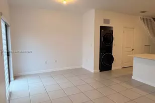 23424 SW 127th Pl, Homestead, FL 33032 - Photo 9