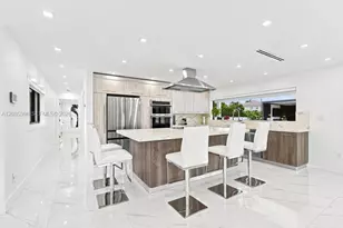100 NW 120th Ave, Miami, FL 33182 - Photo 13