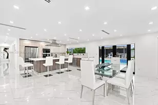100 NW 120th Ave, Miami, FL 33182 - Photo 11