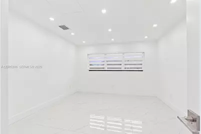 100 NW 120th Ave, Miami, FL 33182 - Photo 21