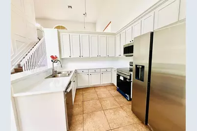 1261 NE 37th Pl, Homestead, FL 33033 - Photo 9