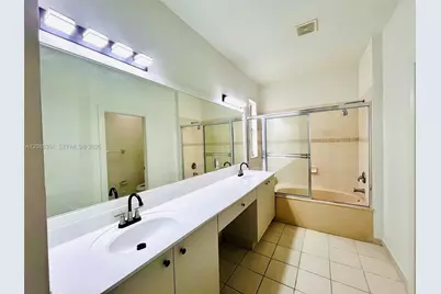 1261 NE 37th Pl, Homestead, FL 33033 - Photo 27