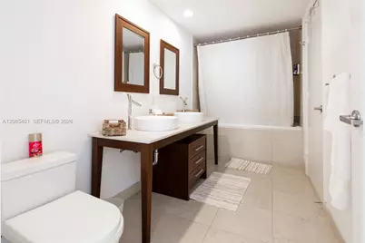 485 Brickell Ave #2006, Miami, FL 33131 - Photo 21